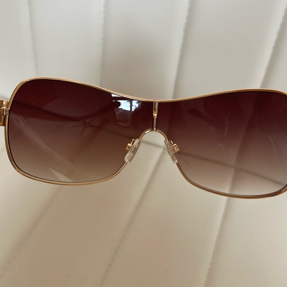 EUC (3) Womens Sunglasses - Picture 16 of 16